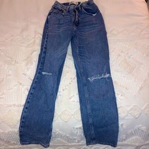 COPY - Abercrombie & Fitch 90’s Curve Love Straight Ultra High Rises